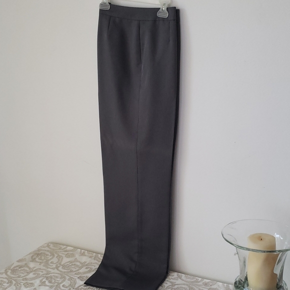 Le Suit Separates - Picture 6 of 6